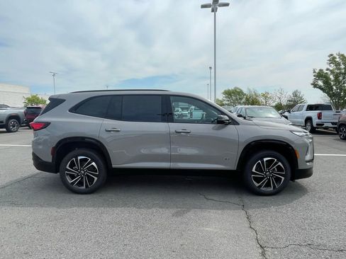 New 2026 Buick Enclave Sport Touring w/ Power Package FWD image 9