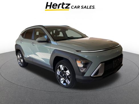 Used 2025 Hyundai Kona SEL image 1