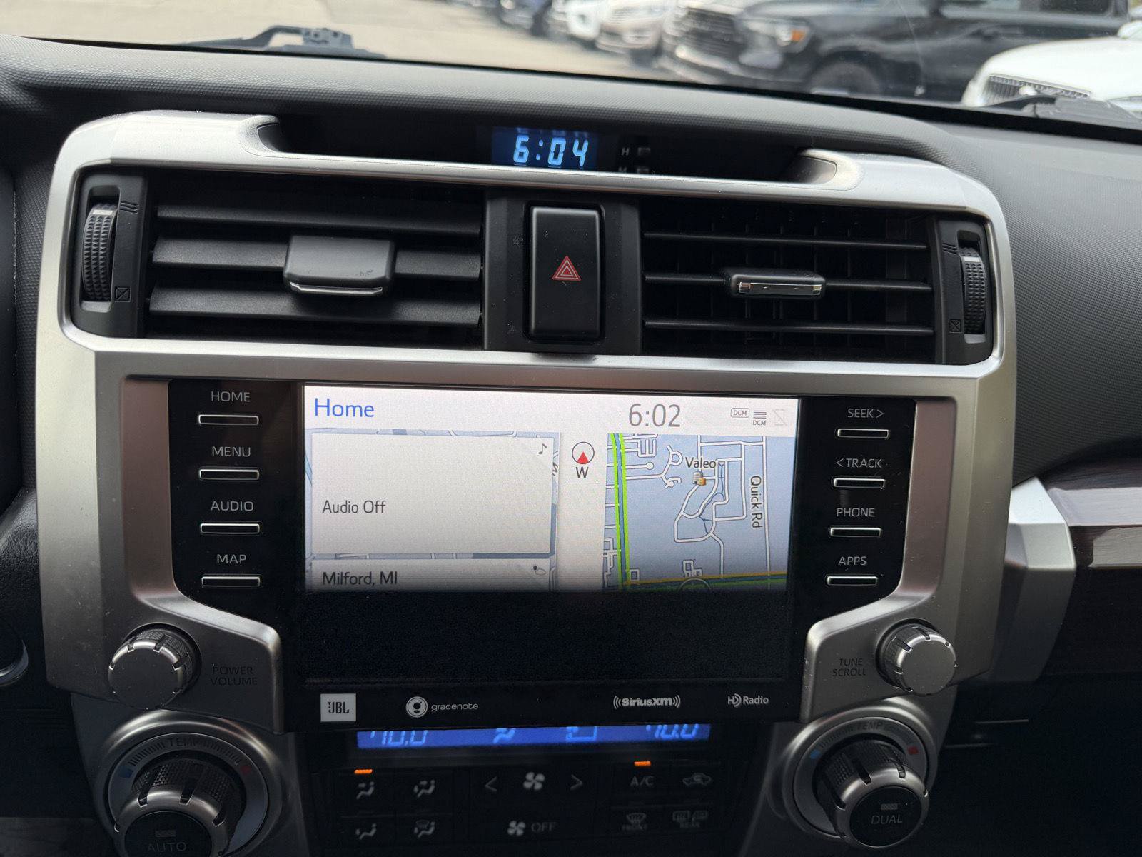 Used 2022 Toyota 4Runner Limited AWD/4WD image 18