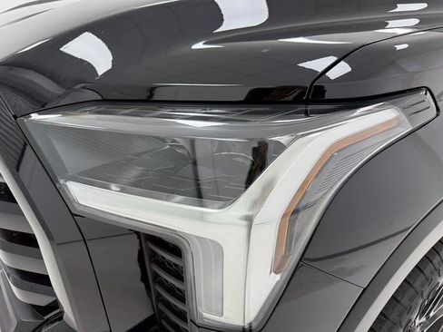 Used 2024 Toyota Tundra SR5 image 6