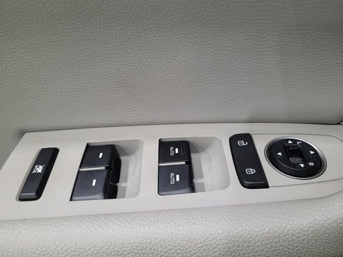 Used 2019 Hyundai Sonata SEL w/ Tech Package 02 FWD image 27