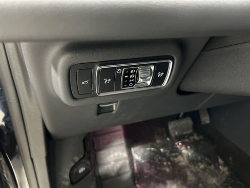 New 2026 Lincoln Nautilus Reserve image 11