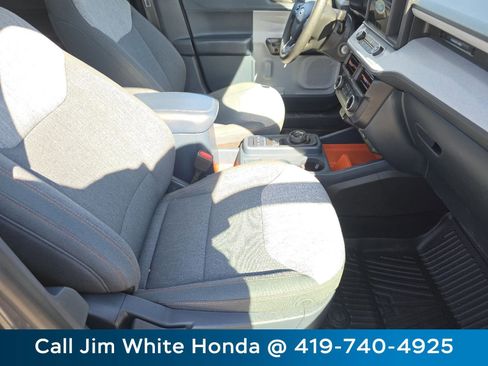 Used 2022 Ford Maverick XLT image 24