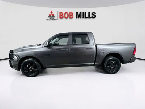 Used 2018 RAM 1500 Express w/ Express Value Package RWD image 4