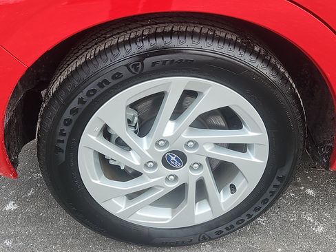 Certified 2025 Subaru Impreza 2.0i image 22