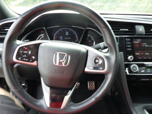 Used 2021 Honda Civic Sport image 11