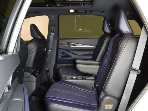 Certified 2026 INFINITI QX60 Sport w/ Dark Cargo Package AWD/4WD image 29