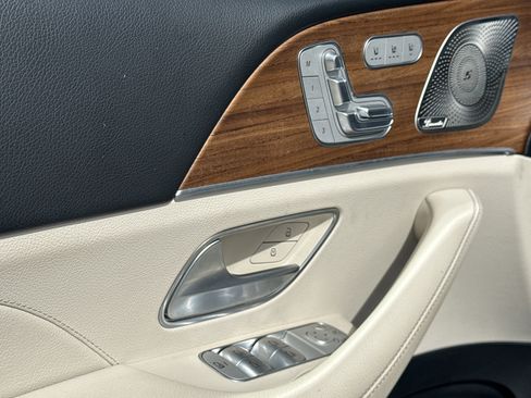 Used 2024 Mercedes-Benz GLS 450 450 image 15