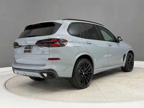 New 2026 BMW X5 sDrive40i w/ M Sport Package RWD image 9