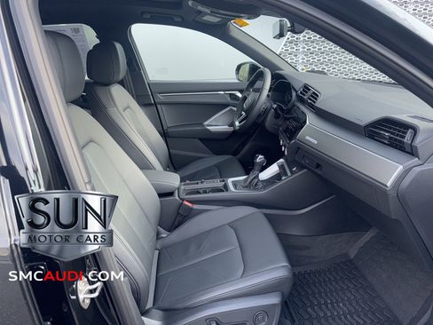 Certified 2025 Audi Q3 2.0T Premium Plus w/ Premium Plus Package image 5