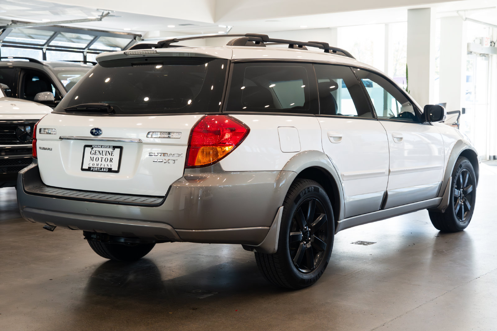 Used 2005 Subaru Outback 2.5XT AWD/4WD image 4