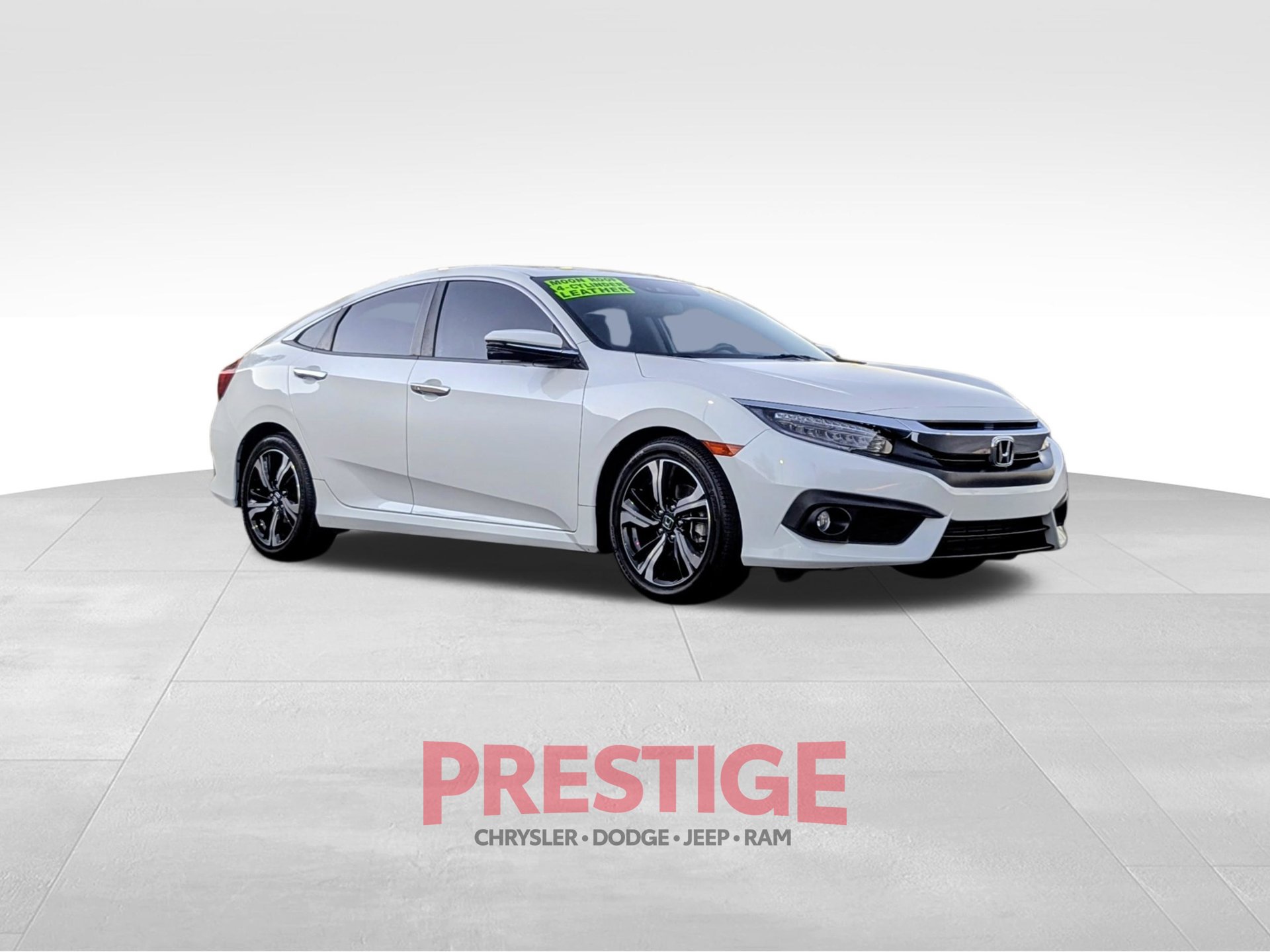 Used 2017 Honda Civic Touring image 4