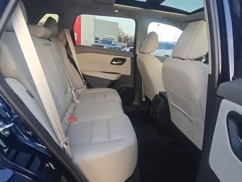 New 2026 Nissan Rogue SV AWD/4WD image 27