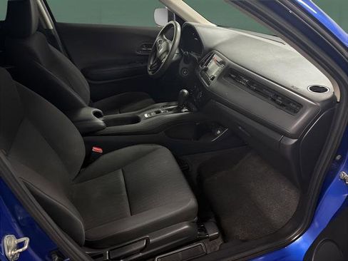 Used 2018 Honda HR-V LX image 13