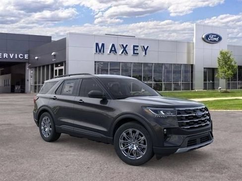 Used 2026 Ford Explorer Active w/ Active Comfort Package AWD/4WD image 7