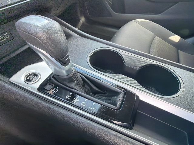Used 2025 Nissan Altima 2.5 SV FWD image 31