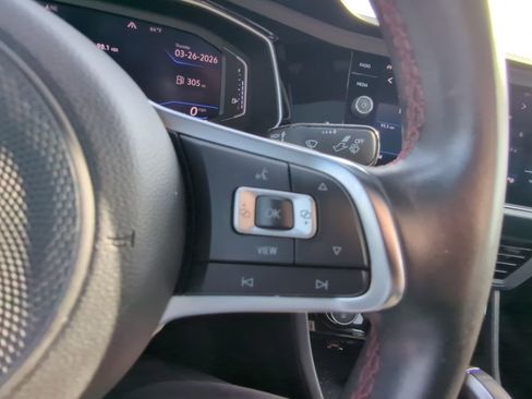 Used 2019 Volkswagen Jetta GLI image 14