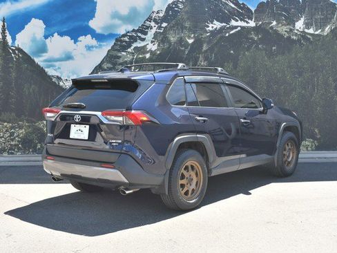Used 2021 Toyota RAV4 Limited AWD/4WD image 3