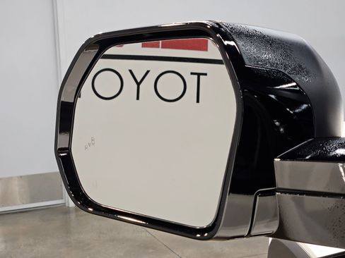 Certified 2026 Toyota Tundra SR5 w/ SR5 Convenience Package image 22