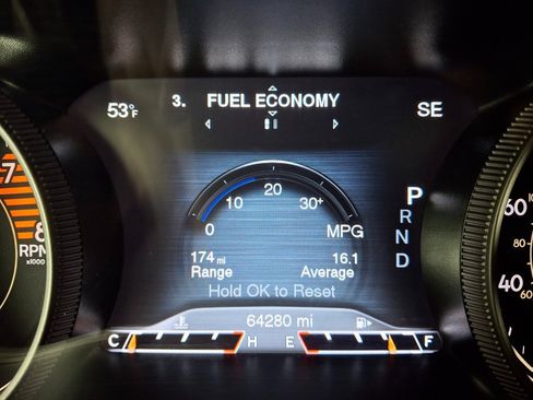 Used 2018 Jeep Cherokee Trailhawk w/ Quick Order Package 27L image 17