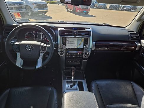 Used 2020 Toyota 4Runner Limited image 19