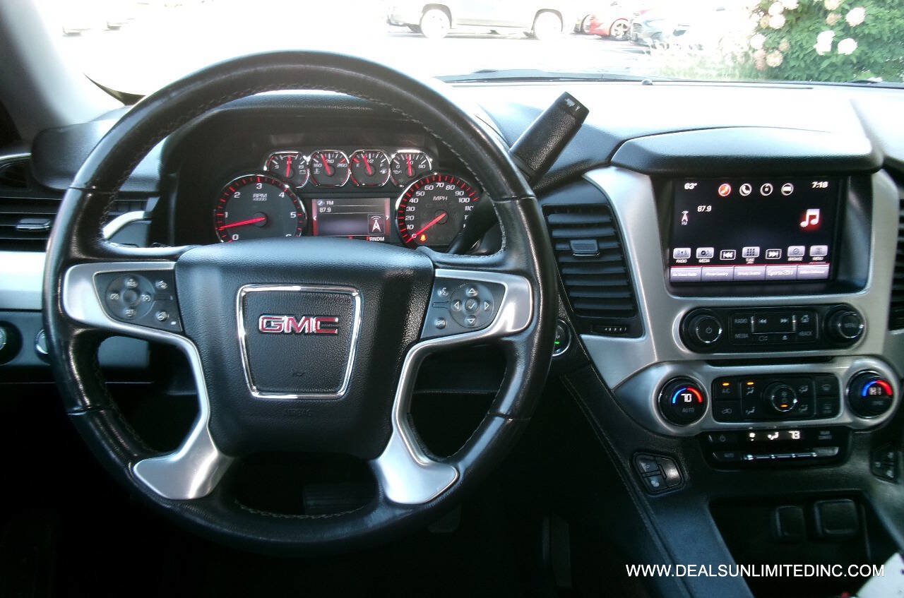 Used 2016 GMC Yukon SLT AWD/4WD image 9