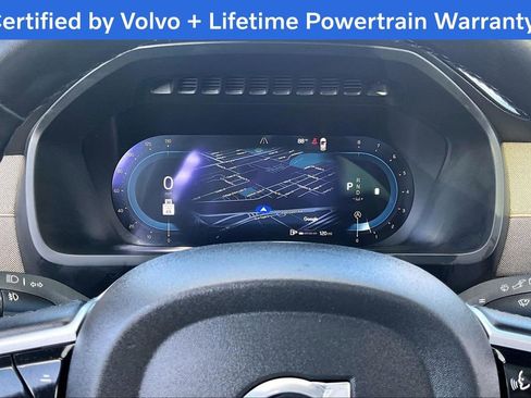 Certified 2025 Volvo XC90 B5 Plus image 28