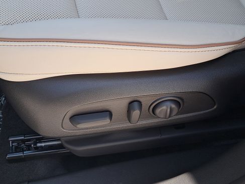 New 2026 Buick Encore GX Avenir w/ Avenir Technology Package image 25