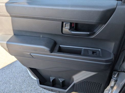 New 2026 Toyota Tacoma SR image 27