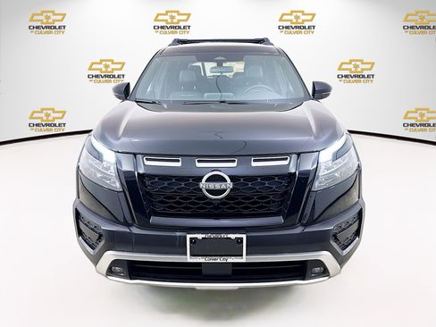 Used 2023 Nissan Pathfinder Rock Creek image 2
