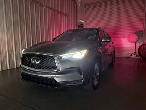 Certified 2023 INFINITI QX50 Luxe FWD image 8