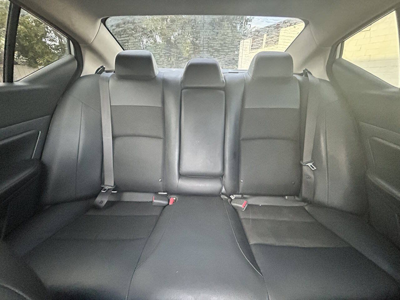 Used 2019 Nissan Altima 2.5 SR w/ SR Premium Package FWD image 30