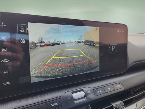 Used 2025 Kia K4 EX image 26