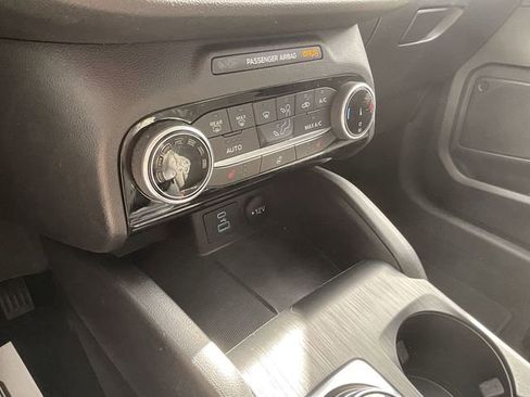 Certified 2022 Ford Escape SE w/ Cold Weather Package AWD/4WD image 20