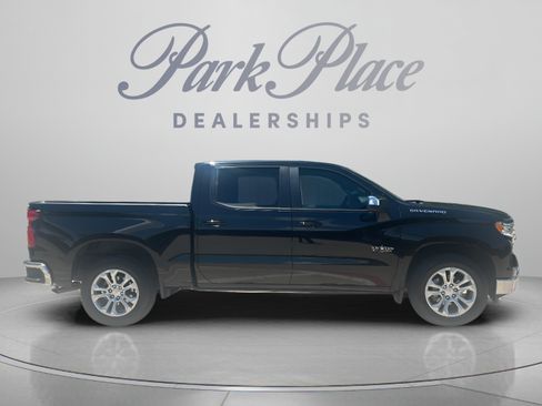 Used 2023 Chevrolet Silverado 1500 LT RWD image 6