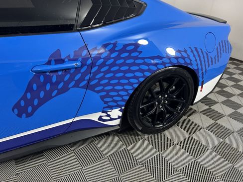 Used 2025 Ford Mustang Coupe image 26