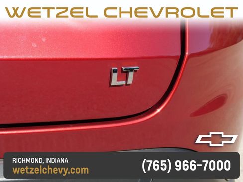 Used 2025 Chevrolet Trax LT w/ Driver Confidence Package FWD image 37