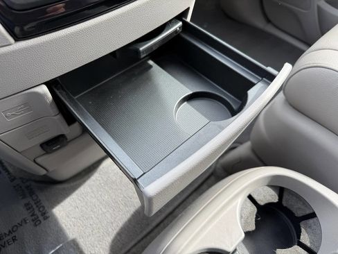 Used 2016 Honda Odyssey EX-L image 69