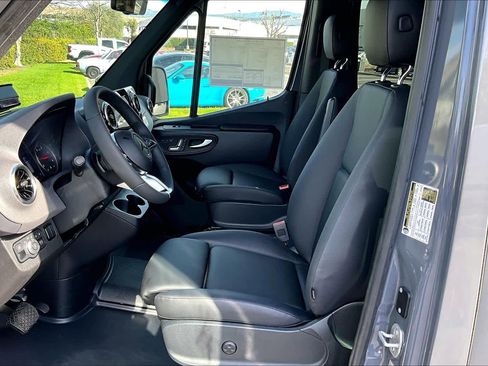 New 2026 Mercedes-Benz Sprinter 2500 image 9
