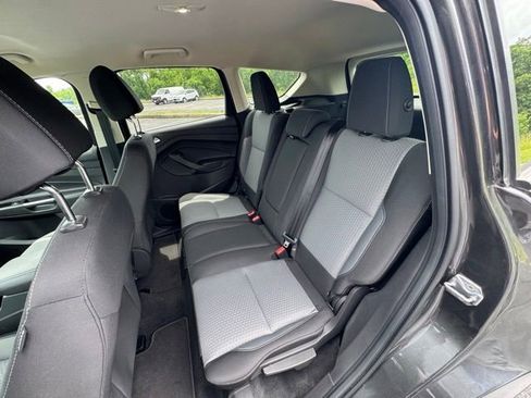 Used 2017 Ford Escape SE AWD/4WD image 13