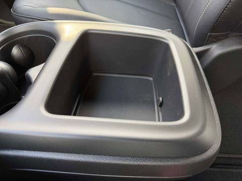 New 2026 Chrysler Voyager LX image 37