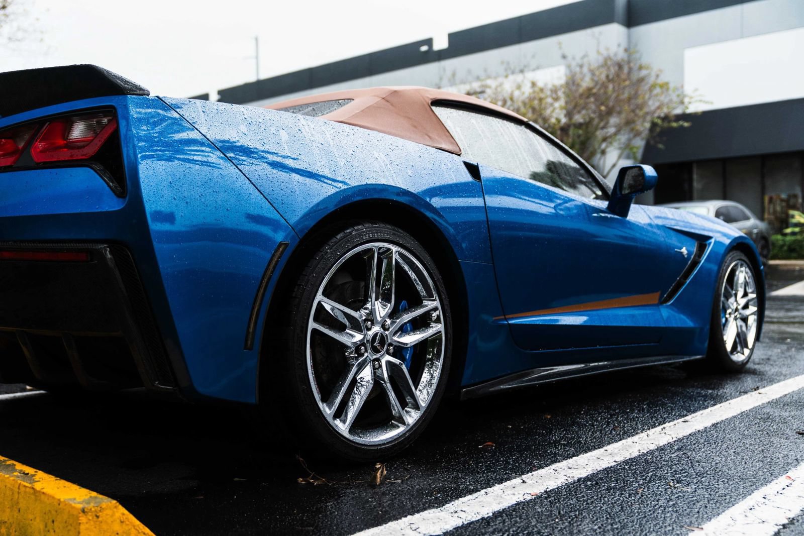 Used 2016 Chevrolet Corvette Stingray Convertible w/ 3LT Preferred Equipment Group RWD image 7