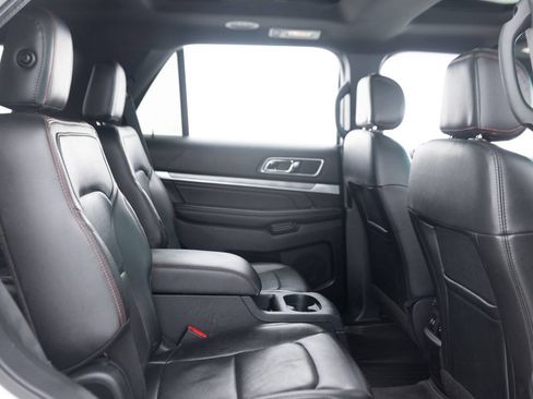 Used 2017 Ford Explorer Sport w/ Equipment Group 401A AWD/4WD image 29