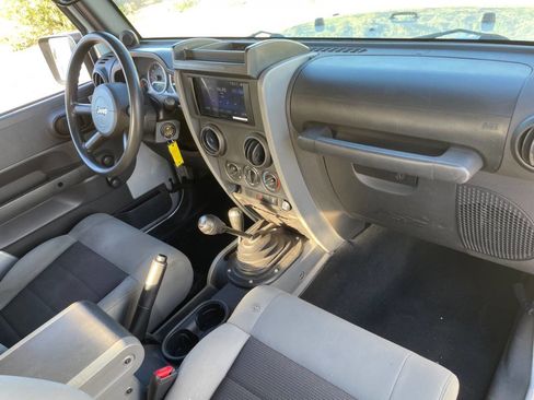 Used 2010 Jeep Wrangler Sport image 11