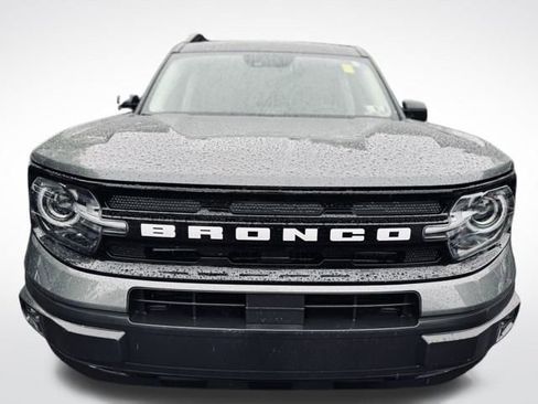 Used 2024 Ford Bronco Sport Outer Banks w/ Tech Package image 2