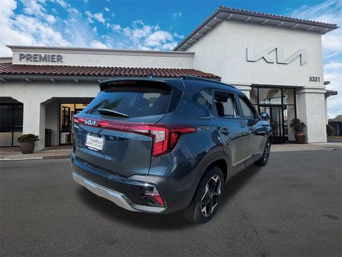New 2026 Kia Seltos S image 8