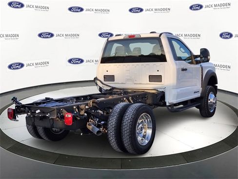 New 2024 Ford F550 4x4 Regular Cab Super Duty image 5
