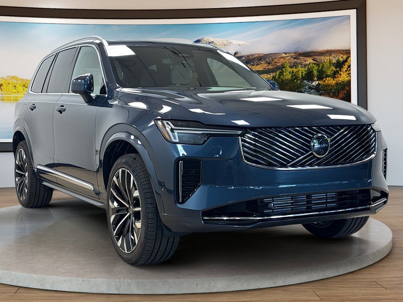 New 2026 Volvo XC90 T8 Plus w/ Protection Package AWD/4WD image 3