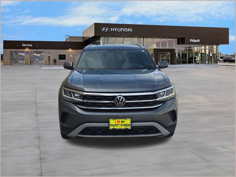 Used 2021 Volkswagen Atlas Cross Sport SE w/ Panoramic Sunroof Package image 6