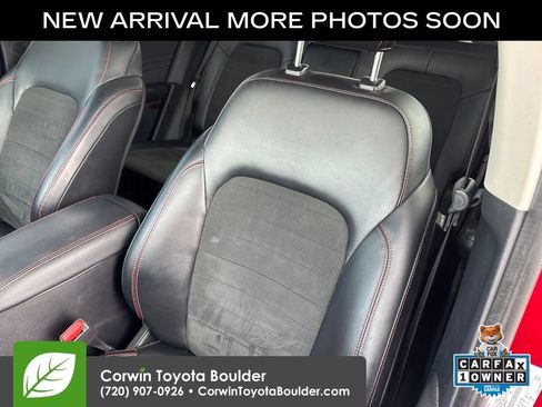 Used 2022 Ford Escape SEL w/ SEL Stealth AWD Package image 12